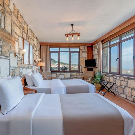 Kozbeyli Konagi Hotell Yenifoca Exteriör bild