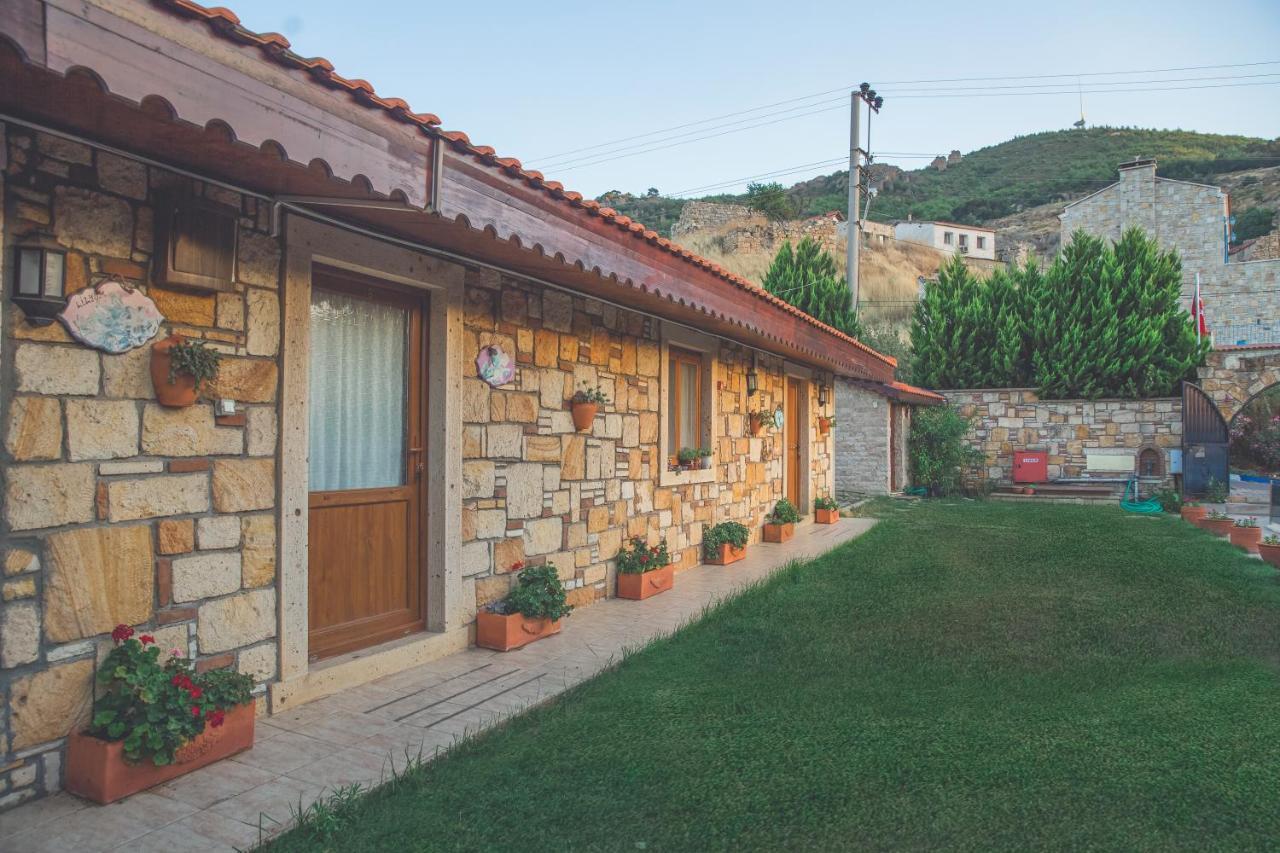 Kozbeyli Konagi Hotell Yenifoca Exteriör bild